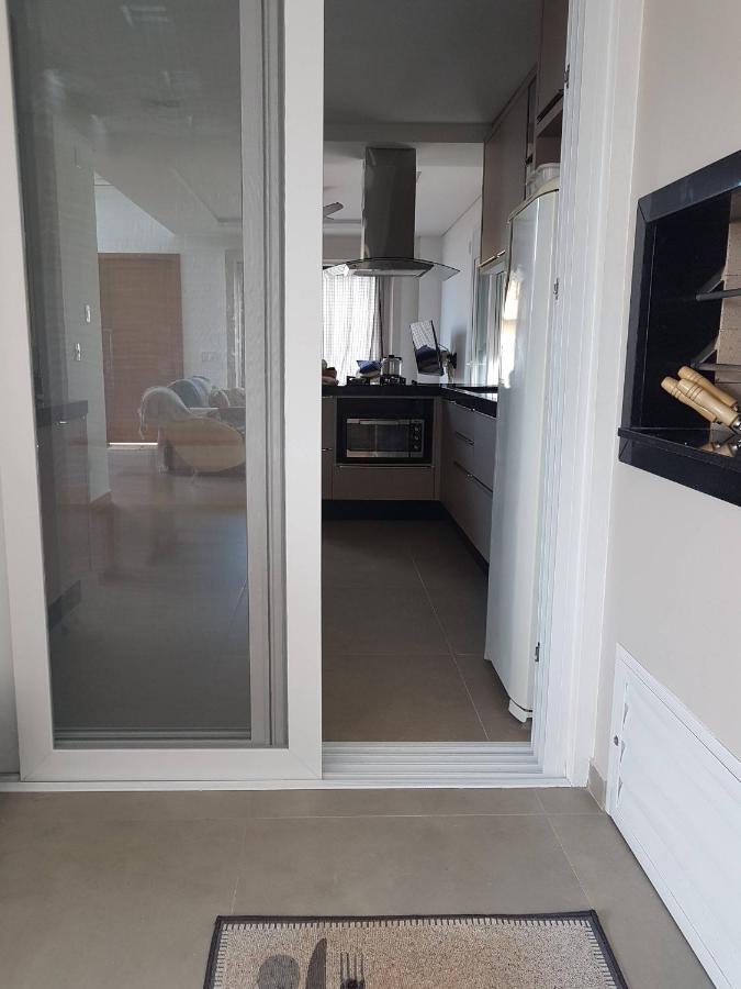 Casa Nova Confortavel E Aconchegante Гаропаба Экстерьер фото
